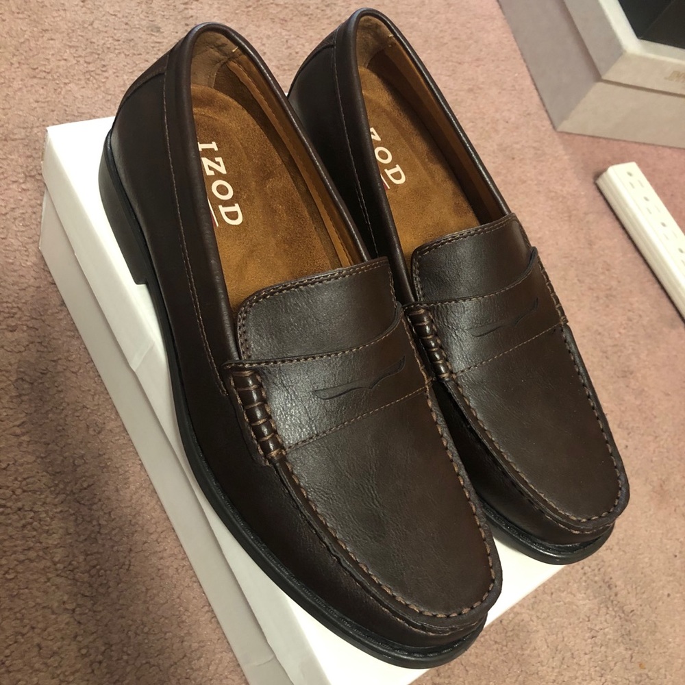 NWT IZOD Men's Brand New Shoes